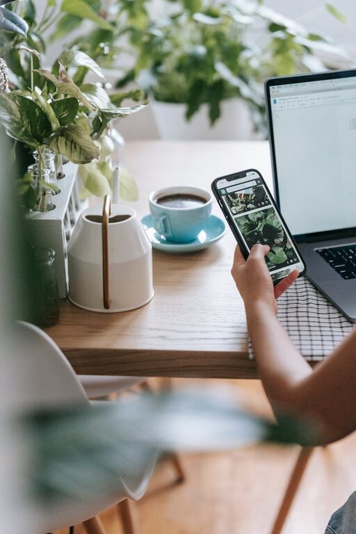 Tips for Creating a Cozy and Productive Home Office Space