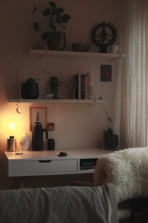 Tips for Creating a Cozy and Inviting Home Office Space